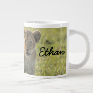 Lion Cub Personaliseer uw naam serieus Grote Koffiekop