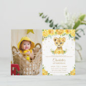 Lion Cub Yellow Floral Gold 1e verjaardag Foto Kaart (Staand voorkant)