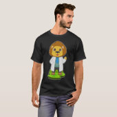 Lion Doctor's mantel T-shirt (Voorkant volledig)