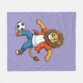 Lion Dribbling a Soccer Ball | Power, Skill & Cham Fleece Deken (Voorkant (Horizontaal))