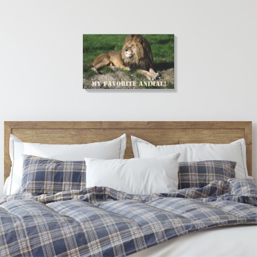 Lion is mijn favoriete dier. canvas afdruk (Insitu (Slaapkamer))