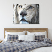 Lion luistert naar mijn hartslag Afrika Canvas Afdruk (Insitu (Slaapkamer))