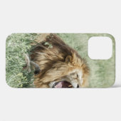 LION LYING ON GREEN GRASS TIS DAG Case-Mate iPhone CASE (Achterkant (horizontaal))