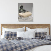 Lion met een Hurrian foundation tablet, c.2150 B Canvas Afdruk (Insitu (Slaapkamer))