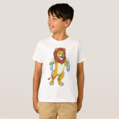 Lion met handdoek voor douwer t-shirt (Voorkant volledig)