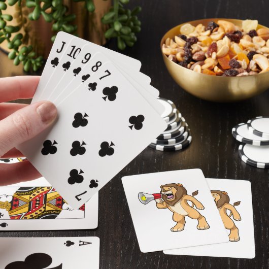 Lion met microfoon pokerkaarten (Insitu)