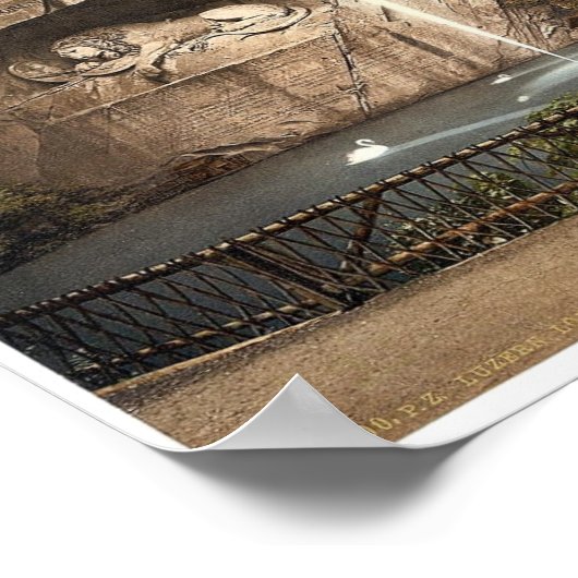 Lion Monument en fontein, Lucerne, Zwitserland Poster (Hoek)