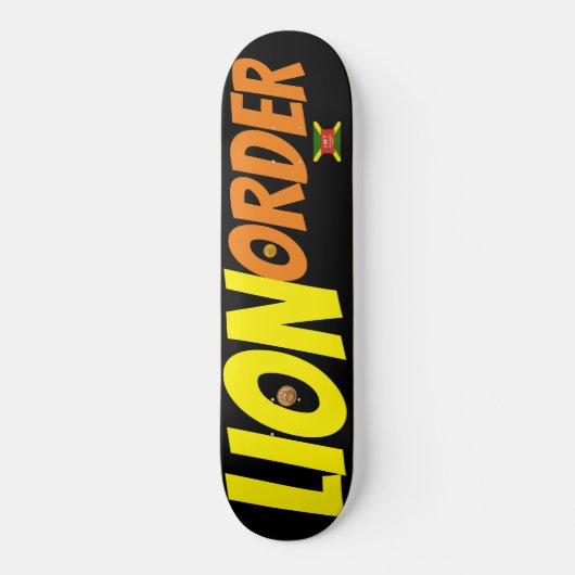 LION ORDER Skateboard wordt vertaald naar: LEEUWEN (Voorkant)