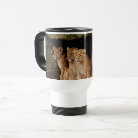 Lion Reisbeker (Voorkant links)