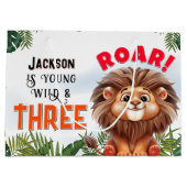 Lion Safari Wild en drie kinderen verjaardagsfeest Groot Cadeauzakje (Achterkant)