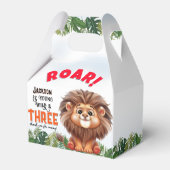 Lion Safari Wild & Three Kids Verjaardag Favoriet  Bedankdoosjes (Achterkant)