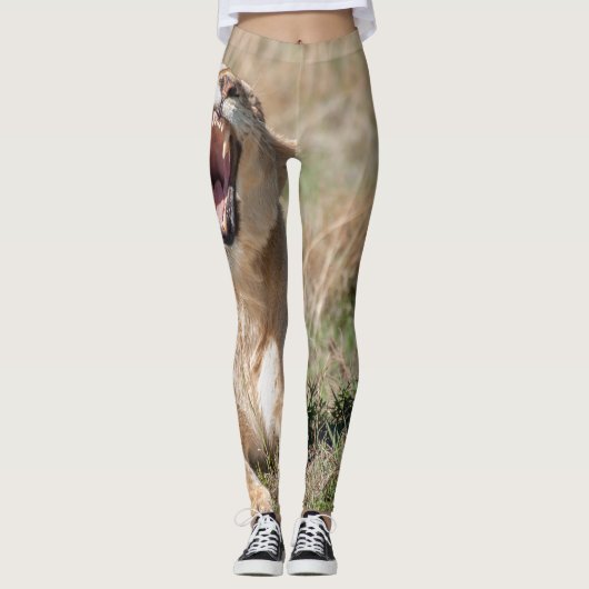 Lioness Roaring Leggings (Voorkant)