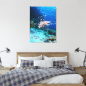 Lionfish of Pterois Miles, Ocean Reef Fish Canvas Afdruk (Insitu (Slaapkamer))