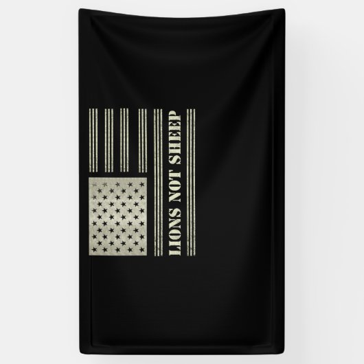 Lions Not Sheep USA Flag Independence Day Spandoek (Verticaal)