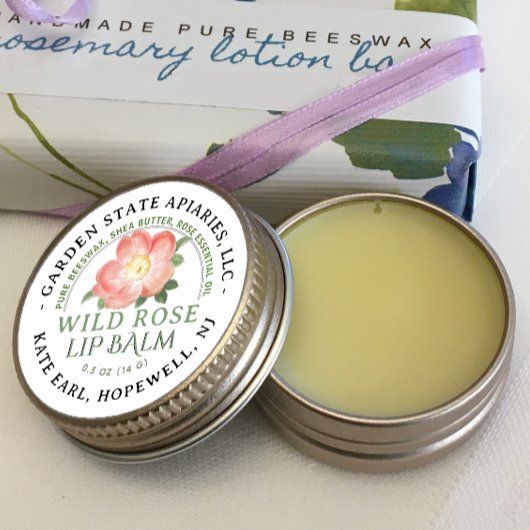 Lippenbalsem Label met Old World Roos op wit