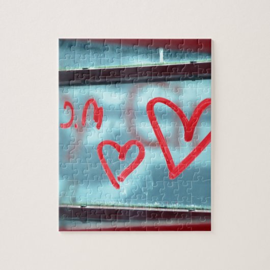 Lippenstift hart op venster legpuzzel (Verticaal)