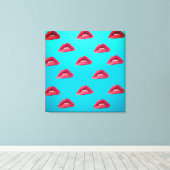 Lips en blauwe achtergrond canvas afdruk (Insitu (Houten vloer))