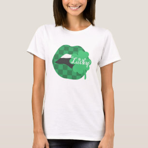 Lips Met Kruidnagel St. Patrick's Day T-Shirt. T-shirt