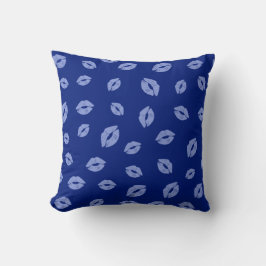 Lipstick Kisses Seamless Pattern - Blue Tones Kussen