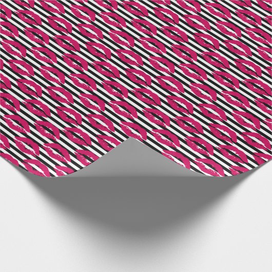 Lipstick Kus B&W Striped Patroon Cadeaupapier (Hoek)