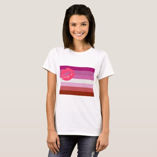 Lipstick Lesbian Pride Flag T-shirt (Voorkant volledig)