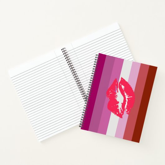 Lipstick Lesbische Pride Vlag Notitieboek (Binnen)