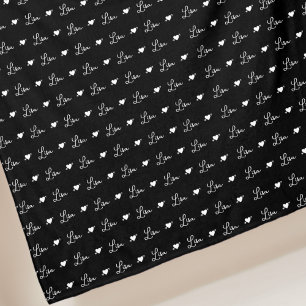 Lisa herhalende aangepaste naam en harten zwart fleece deken