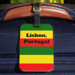 Lissabon, Portugal, vlaggenstaven Bagagelabel<br><div class="desc">Lissabon,  Portugal,  kleurrijke strepen met de groene,  gele en rode streep van hun vlag. De klanten kunnen de grootte van de strepen veranderen en/of tekst toevoegen. Door celeste@khoncepts.com #lisbonportugal</div>