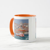 Lissabon skyline met oude veerboot op de Taag Mok (Voorkant links)
