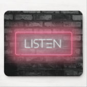 LISTEN Pink Neon Sign Muismat (Voorkant)
