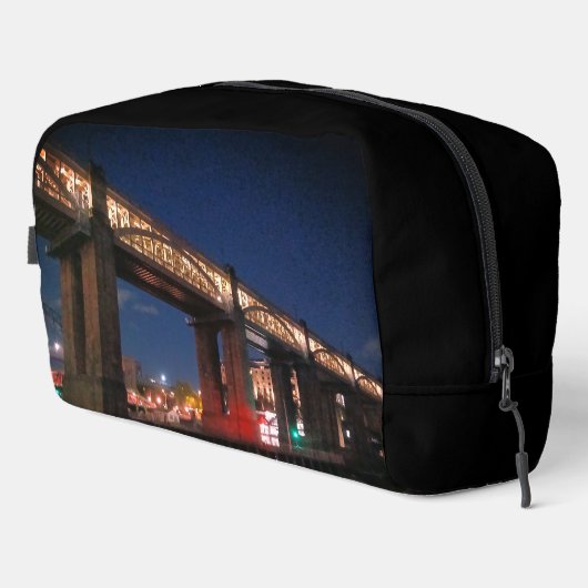 Lit up bridge toilettasje (Rechterhoek)