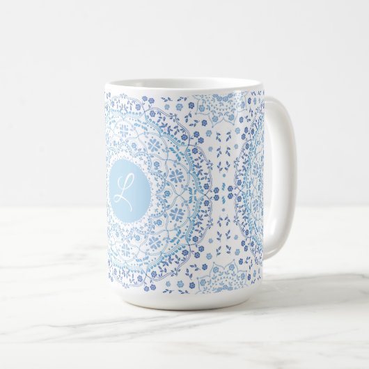 Lite Blue Mandala Monogram Mok (Voorkant rechts)