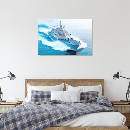 LITOTAAL COMBAT SHIP - LCS-13 24x36 Canvas Afdruk (Insitu (Slaapkamer))