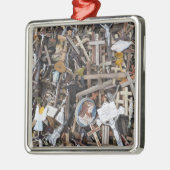 Litouwen, Centraal-Litouwen, Siauliai, Hill 2 Metalen Ornament (Links)