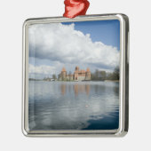 Litouwen, Trakai. Eiland Kasteel Metalen Ornament (Links)