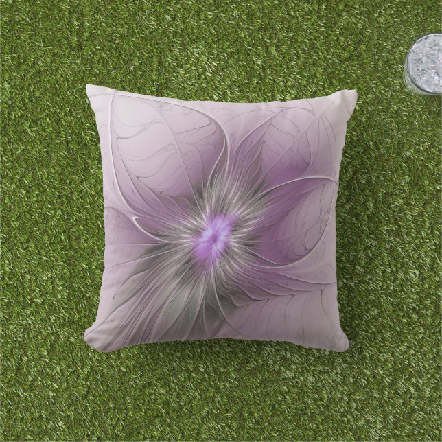 Little Beauty Modern Mauve Grijs Fractal Art Flowe Buitenkussen (Gras)
