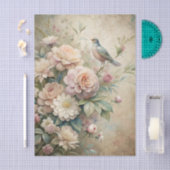 Little Bird Perched on Large Floral Bouquet Tissuepapier (Craft)