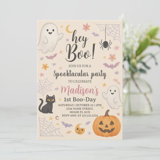 Little Boo 1st Birthday Invitation Schattige Hallo Kaart (Staand voorkant)