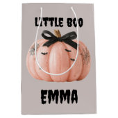 Little Boo Gepersonaliseerde Halloween Pumpkin Medium Cadeauzakje (Voorkant)