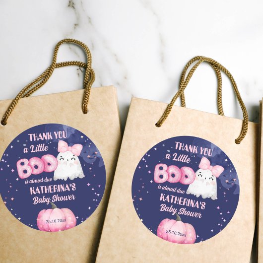 Little boo Halloween spookmeisje baby shower gunst Ronde Sticker