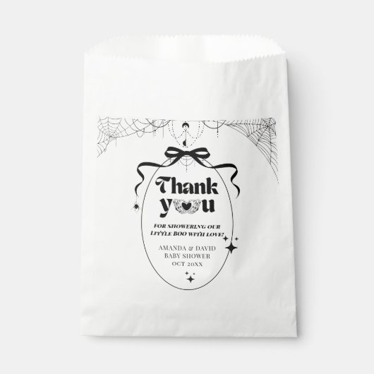 Little Boo Minimal Gothic Halloween Baby shower Bedankzakje (Voorkant)