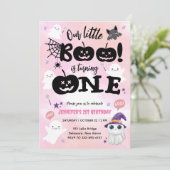 Little Boo wordt er een | Halloween 1e verjaardag Kaart (Staand voorkant)