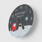 Little Boy Astronaut on Moon, First Name Space Ronde Klok (Hoek)