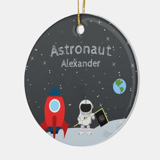 Little Boy Astronaut on Moon, Name Space Kerstmis Keramisch Ornament (Links)
