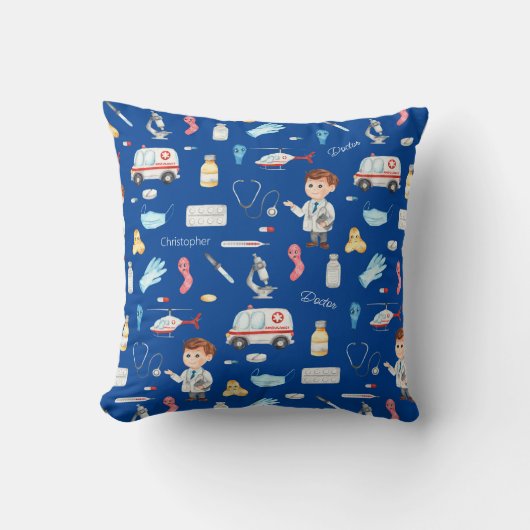 Little Boy Doctor Medical Pattern met Name, Blue Kussen (Voorkant)