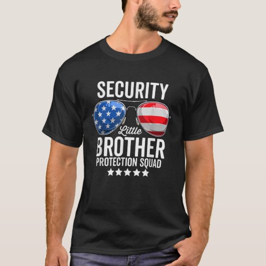 Little Brother Protection Squad Funny Big Brother T-shirt (Voorkant)