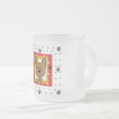 Little Brown Doggie Tshirts en Geschenken Matglas Koffiemok (Voorkant rechts)