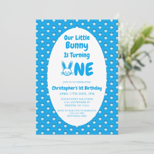 Little Bunny First Birthday Kaart (Staand voorkant)