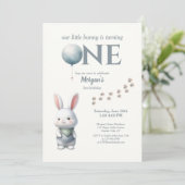 Little Bunny Turning One Blue Boys 1st Birthday Kaart (Staand voorkant)