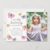 Little Butterfly Girl Verjaardag Fotouitnodiging Kaart (Voorkant)